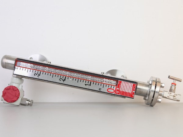 高压磁翻板液位计的简单介绍