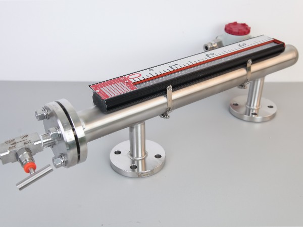 磁翻板液位计保温方式详解 - 西安相远科技有限公司专业指南