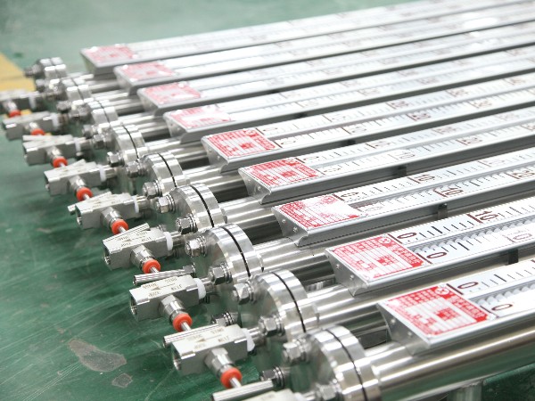 甲醇罐上安装哪种液位计？27年老牌厂家西安相远科技为您专业选型